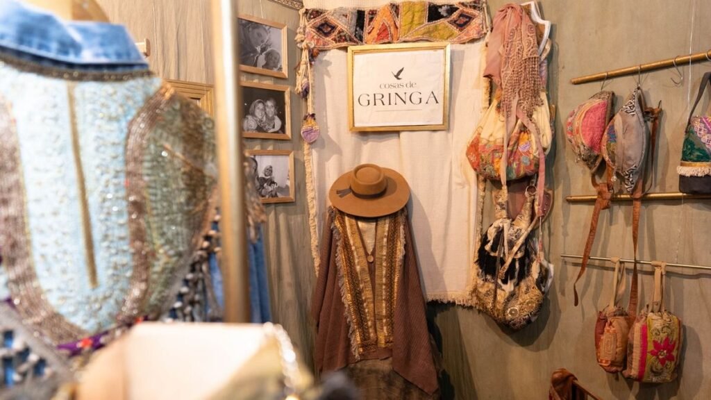 Sector Comercial: un paseo para descubrir, comprar y llevarse un recuerdo del Poncho