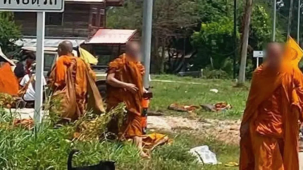 Ocho monjes murieron al ser embestidos por una camioneta conducida por un niño de 11 años