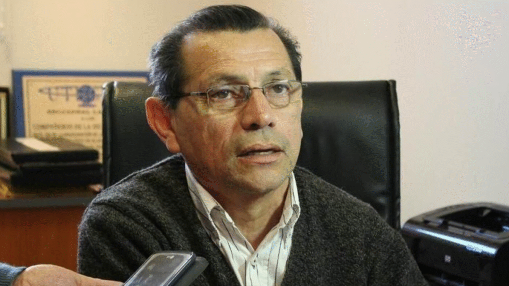 Costilla retoma la línea investigativa del entorno familiar del ministro Rojas