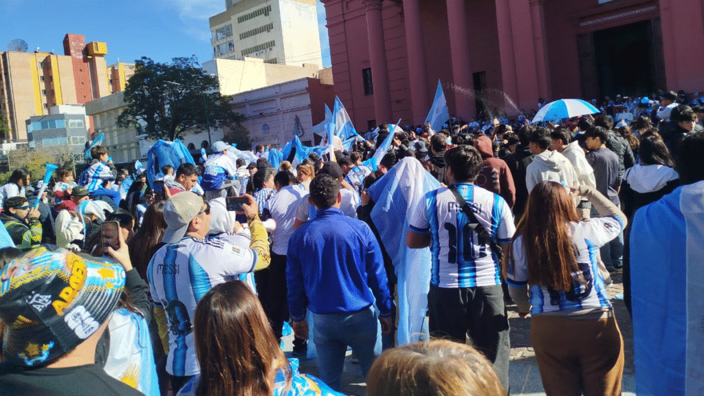 Video: Catamarca celebra el pase a cuartos Video: Catamarca celebra el pase a cuartos