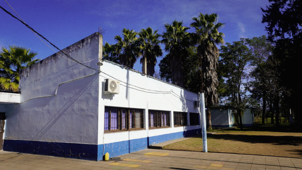 La Juventud de “Es con Vos” realizó donaciones a la Escuela N° 234 de Manantiales