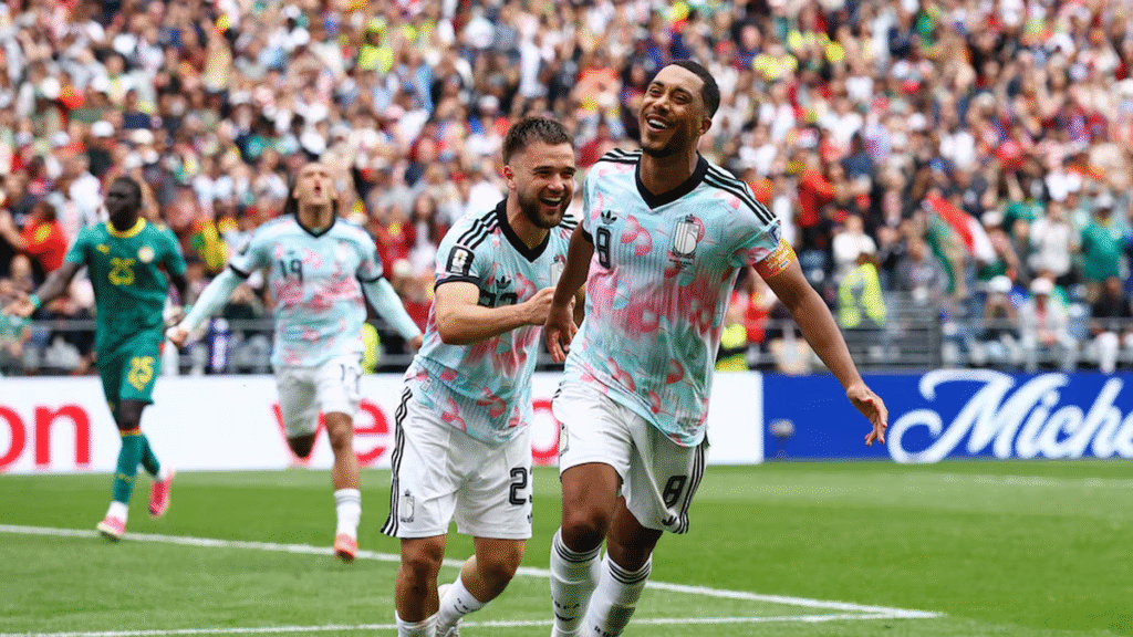 Bélgica derrotó 3-2 a Senegal en el alargue y clasificó a octavos