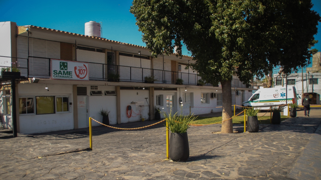 La línea de emergencias 107 del SAME está fuera de servicio
