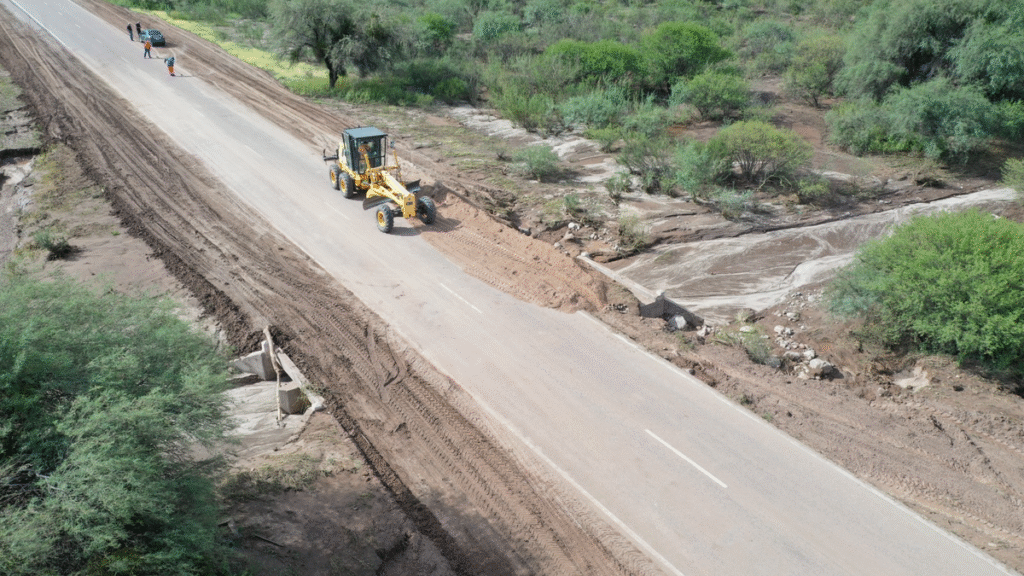 Piden circular con precaución por trabajos en la Ruta Nacional 40