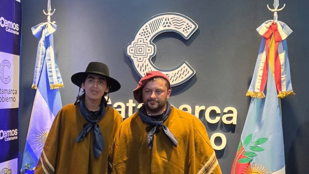El equipo catamarqueño El Huaycondo compite en la final nacional de Aparte Campero en La Rural