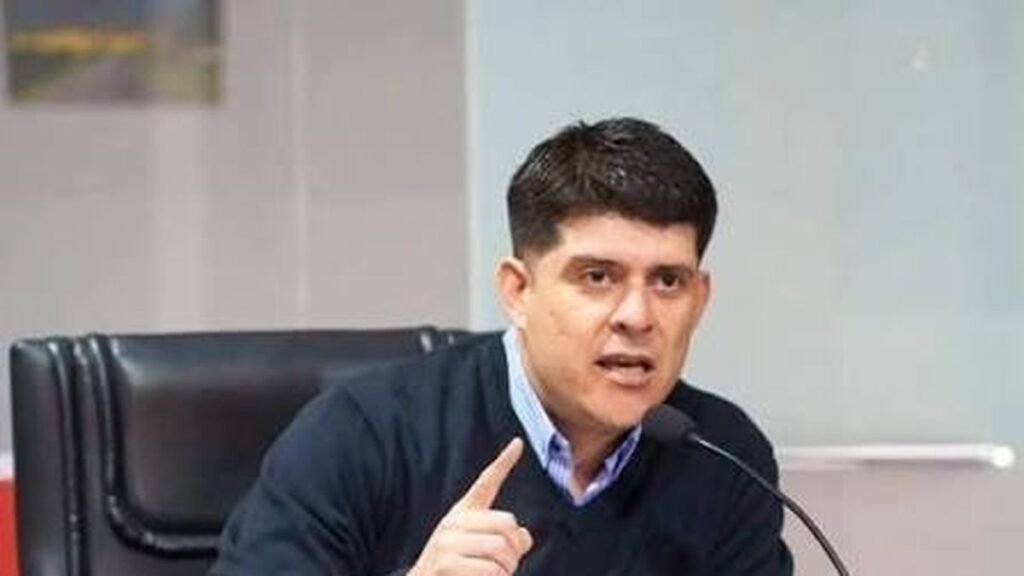 El concejal Gerónimo Cabrera calificó de negligencia municipal a las calles rotas