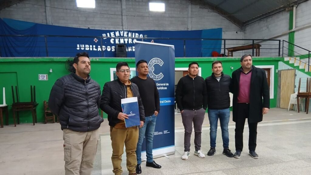 Artesanos de la rodocrosita ya tienen personería jurídica