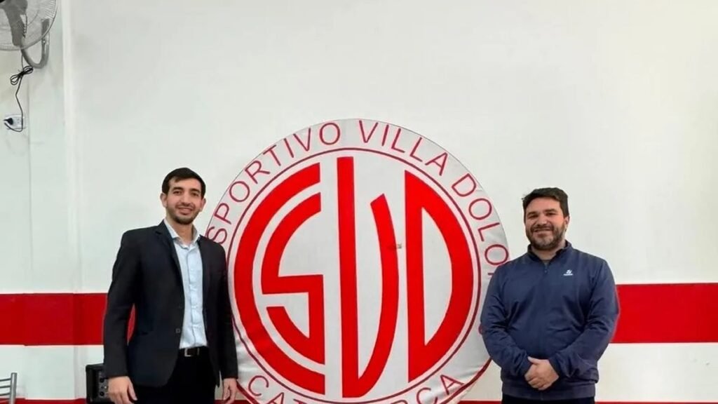 Vega asumió en la “Villa”