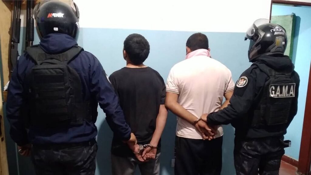 Arrestados tras provocar disturbios durante un evento en Las Cañas Arrestados tras provocar disturbios durante un evento en Las Cañas