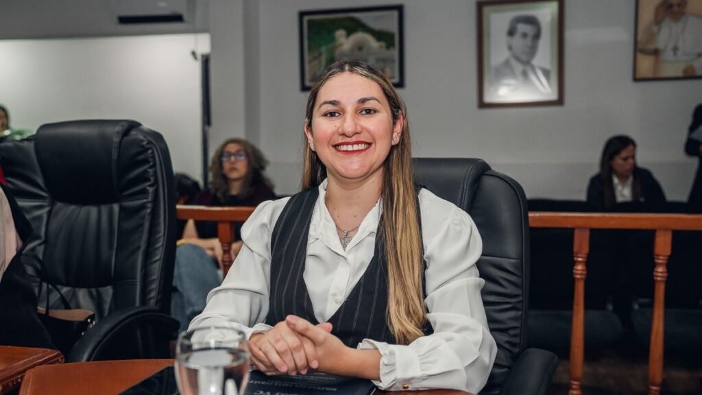 Proponen instalar “bancos de concientización” sobre salud mental en plazas de la Capital Proponen instalar “bancos de concientización” sobre salud mental en plazas de la Capital