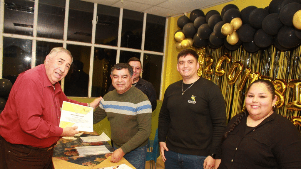 Roberto González fue reelecto y continuará al frente del Centro Empleados de Comercio