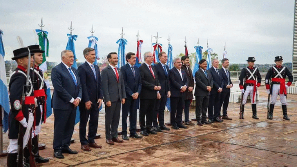 Diego Santilli recibirá a los gobernadores norteños Diego Santilli recibirá a los gobernadores norteños