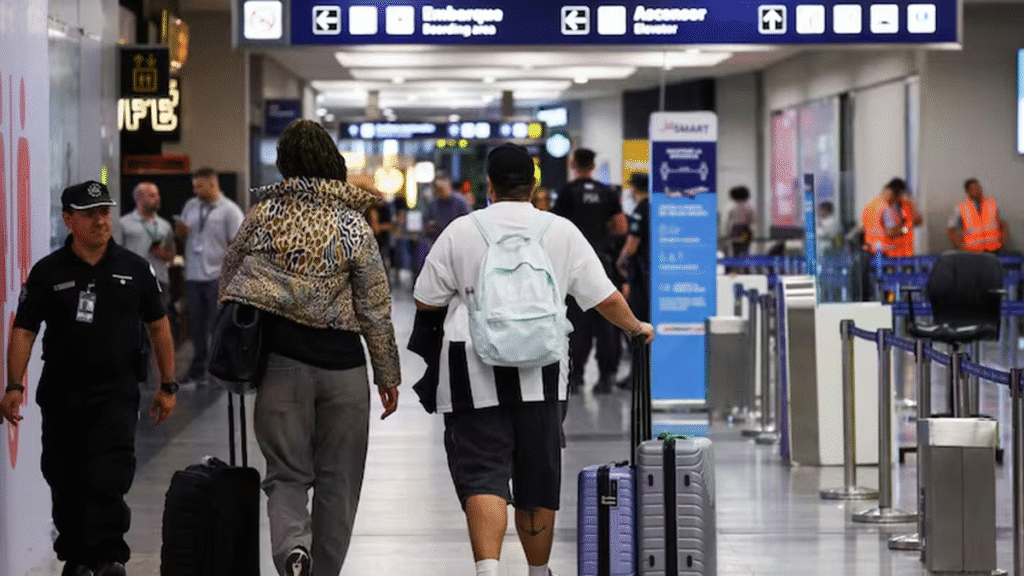 Más viajeros, pero con menor gasto: el fin de semana largo movilizó 5.907 millones