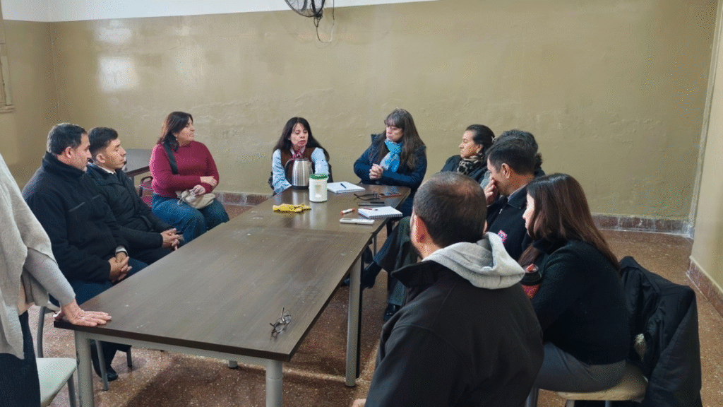La UNCA impulsa proyectos para fortalecer la convivencia y el bienestar en instituciones educativas