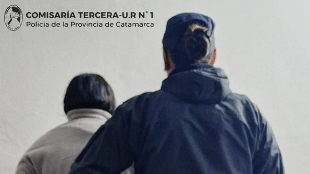 Dos arrestados por un intento de robo y por atacar una vivienda