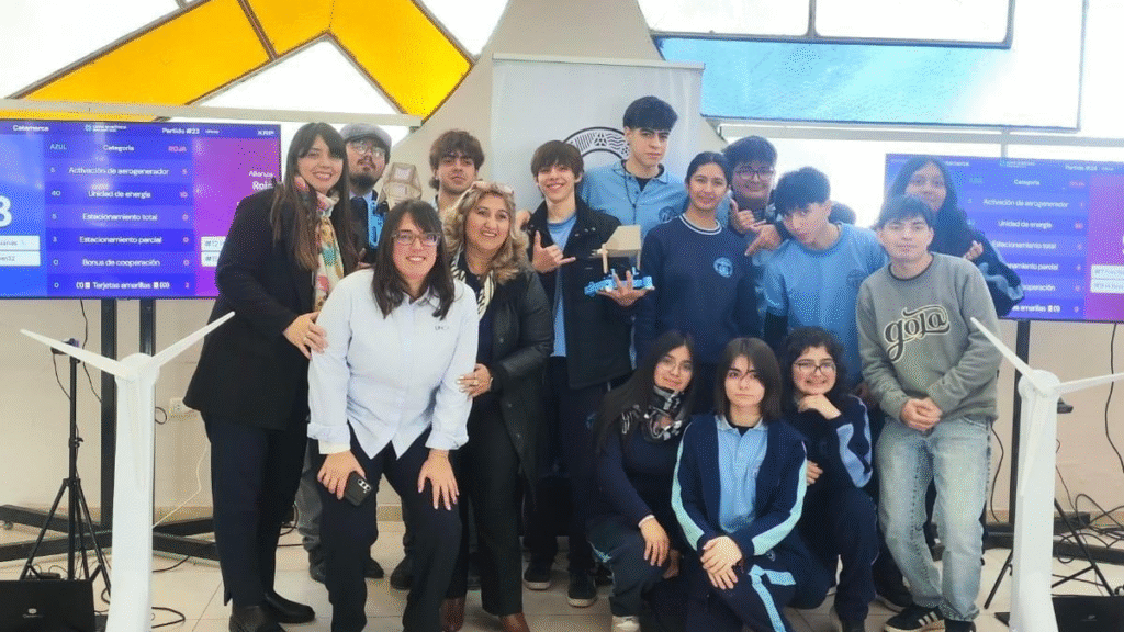 Alumnos de La Fray campeones de la Copa Robótica Educabot 2026