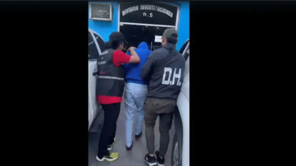 Condenaron a 10 años y 6 meses de prisión a un hombre por intentar asesinar a su pareja en Tapso Condenaron a 10 años y 6 meses de prisión a un hombre por intentar asesinar a su pareja en Tapso