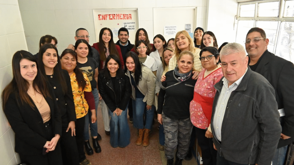 Entregaron nuevo equipamiento y mobiliario a centros de salud de la provincia