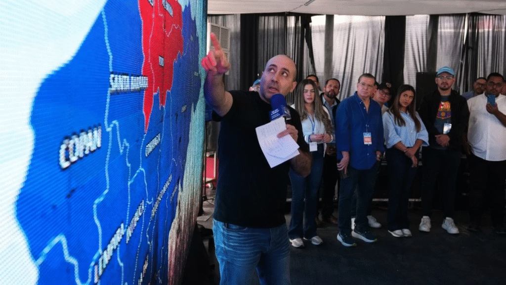 Luis Caputo le otorgó a Cerimedo un negocio millonario en la Hidrovía Luis Caputo le otorgó a Cerimedo un negocio millonario en la Hidrovía