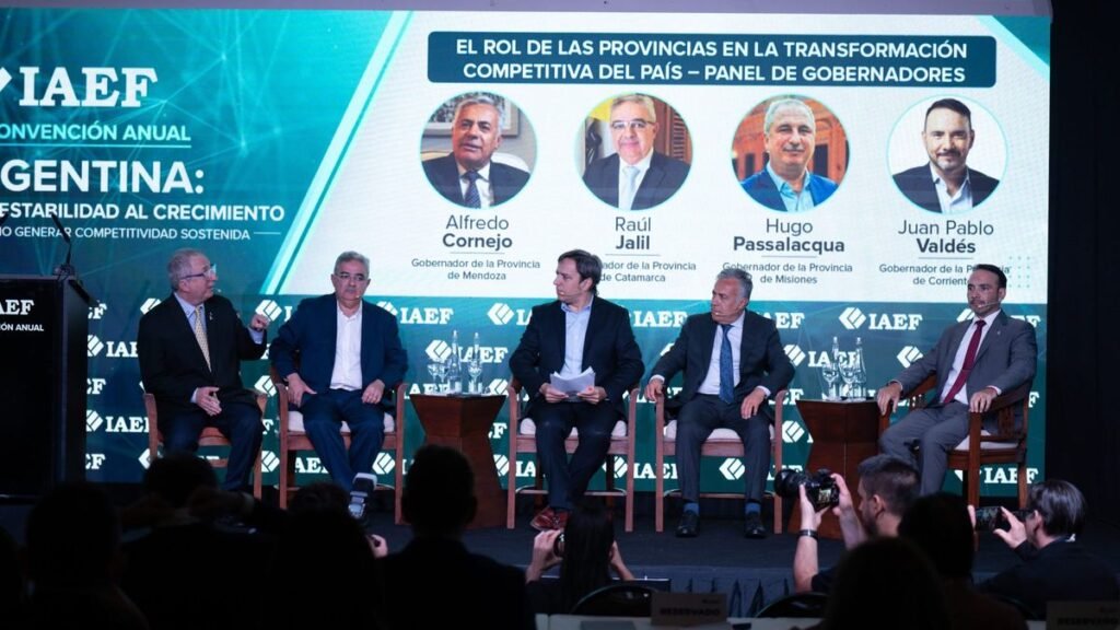 Raúl Jalil participó en la 47° Convención Anual del IAEF en Puerto Iguazú