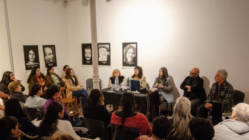 Muestra homenaje al Teatro