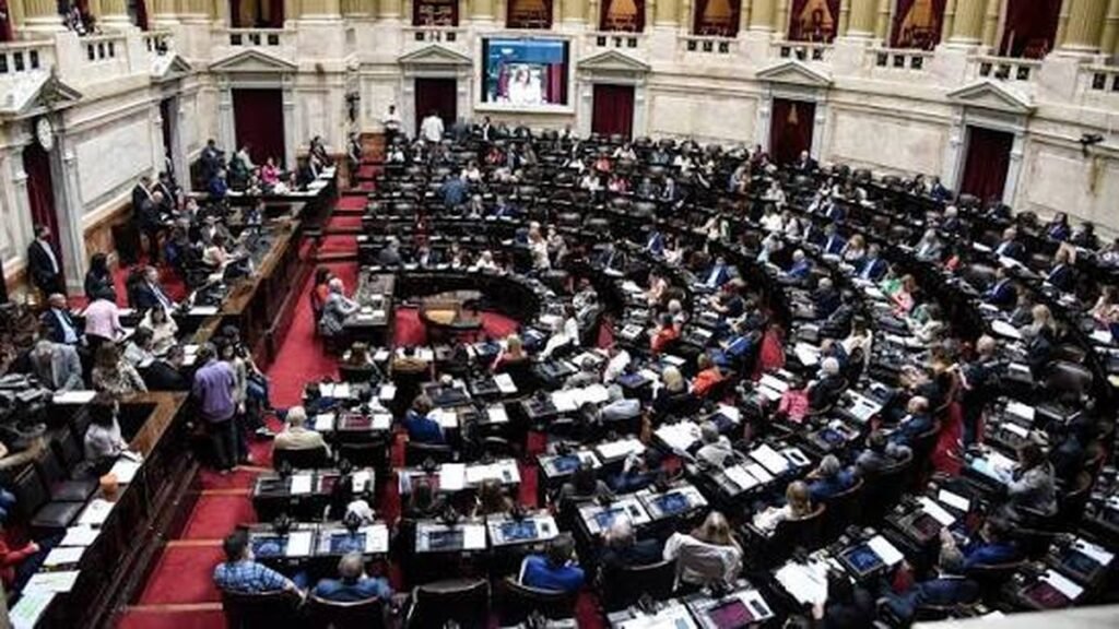 La oposición logró ponerle plazo al debate por morosidad y discapacidad