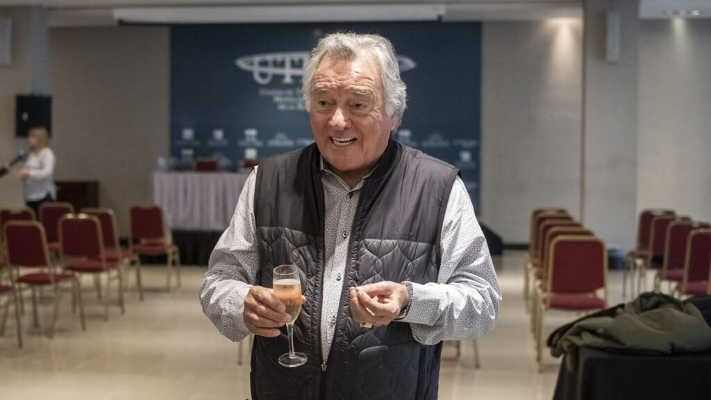 Con fuertes críticas a Jalil, Barrionuevo anticipó que será candidato a senador