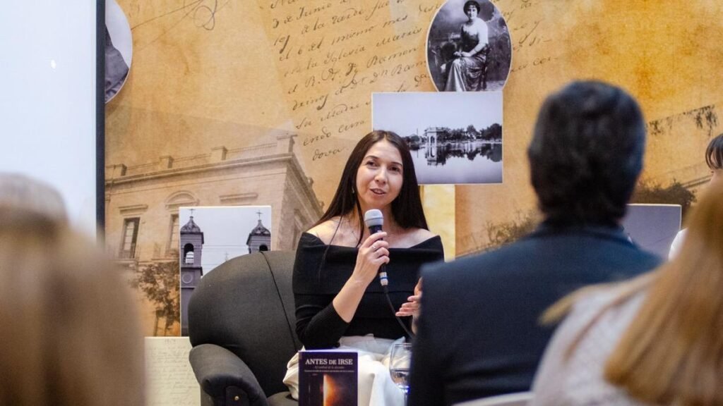 Presentaron el libro “Antes de irse, el umbral de la decisión”