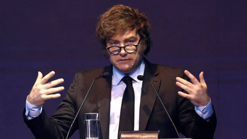 Encuesta mata relato: seis de cada diez personas no creen que Javier Milei haya bajado la pobreza