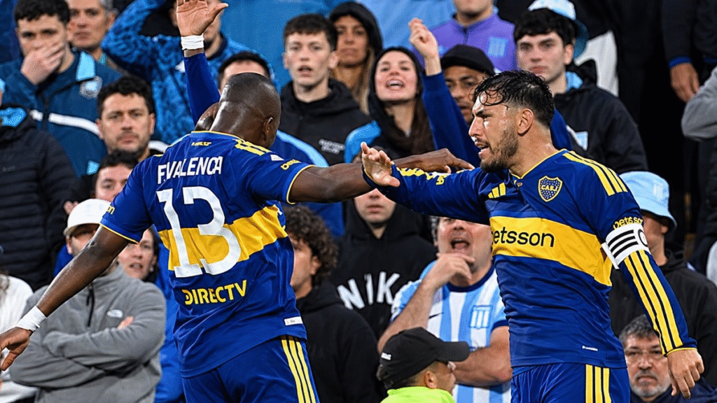 Con un triplete de Valencia, Boca lo dio vuelta ante Racing y se metió en semifinales