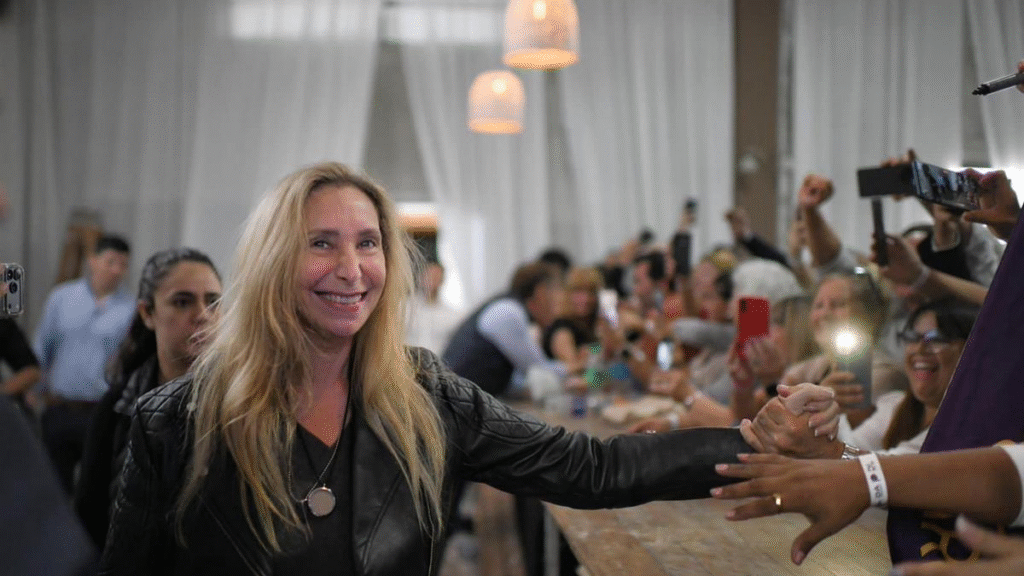 Karina Milei, presente en la FIT: “Vamos por buen camino, sigan esperanzados”