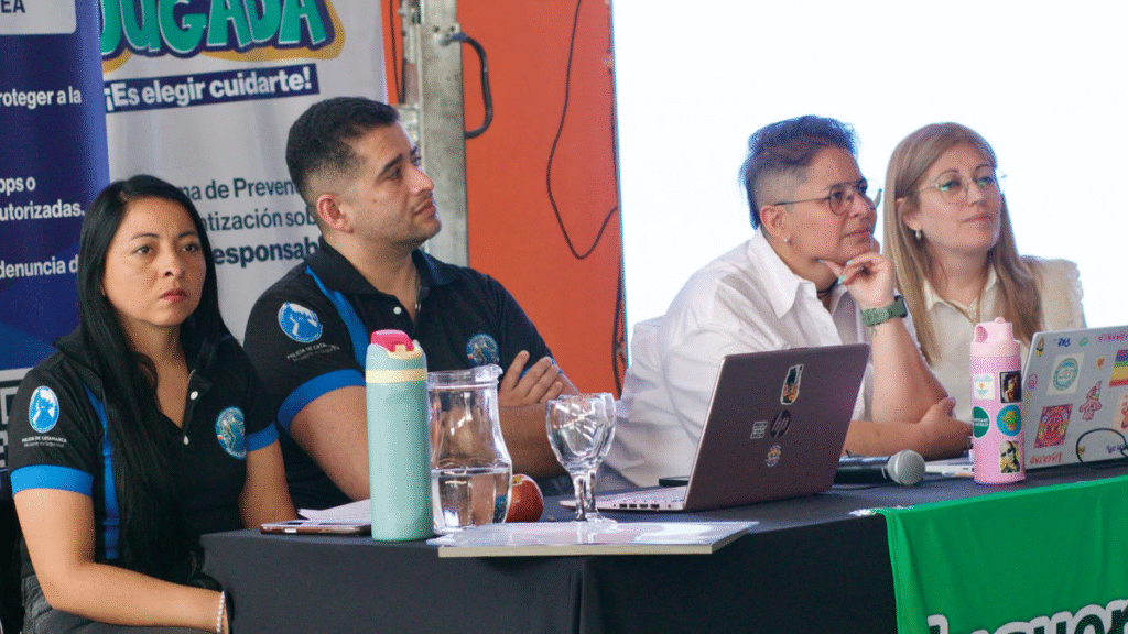 Más de 400 docentes participaron del Taller “¡Tu Mejor Jugada!”