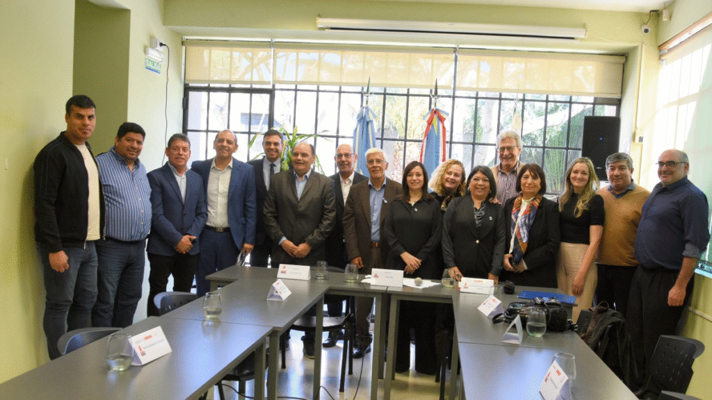 La UNCA presentó la X edición del Congreso de Ciudades y Pueblos del Interior