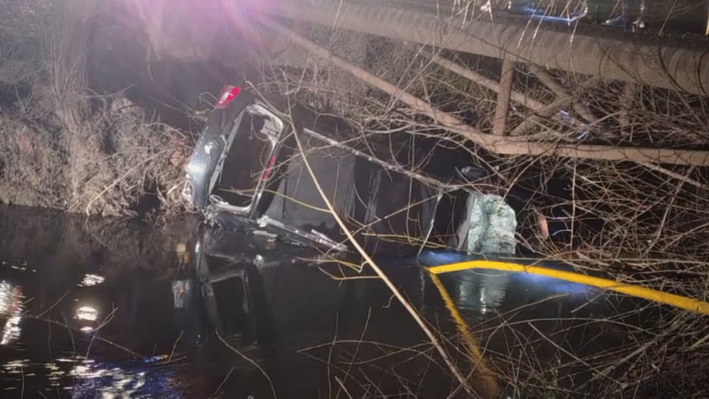 Hallaron el cuerpo del niño de cuatro años que cayó a un canal tras un accidente