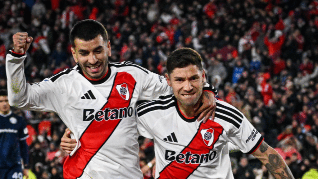 River venció por 3-1 a Independiente Rivadavia y se acomoda en la tabla