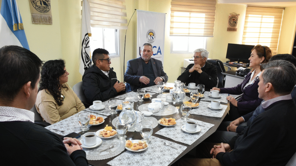 Docentes de la UNCA se preparan para nuevas experiencias académicas en el exterior