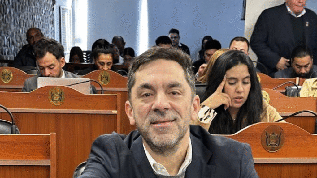 Andrada: “No se perdonó una deuda, se protegieron los recursos de la Provincia” Andrada: “No se perdonó una deuda, se protegieron los recursos de la Provincia”
