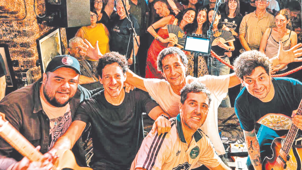 Los Hijos de Harri en la casa de Los Beatles