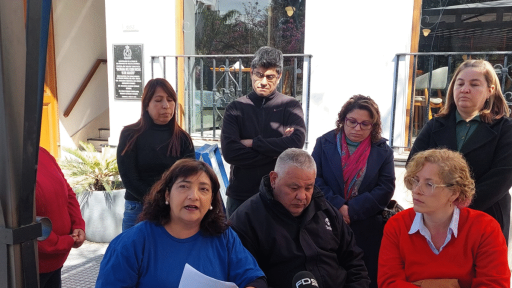 Padres y madres de alumnos de la ENET N°1 reclaman por la creación de un gabinete psicológico