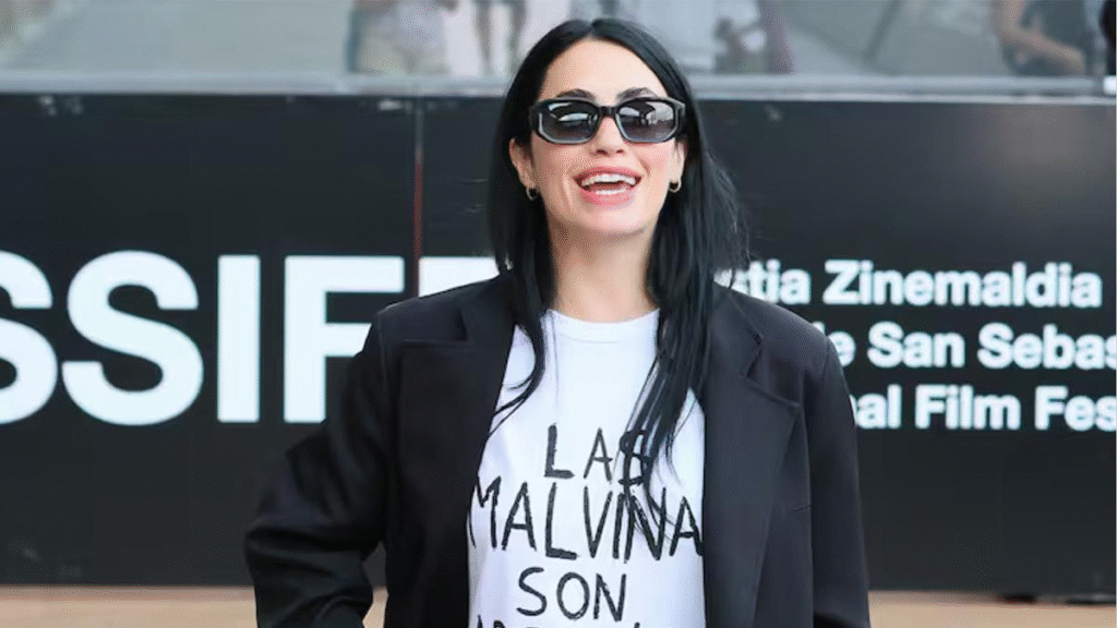 Lali Espósito llegó a España con un contundente mensaje sobre las Malvinas Lali Espósito llegó a España con un contundente mensaje sobre las Malvinas