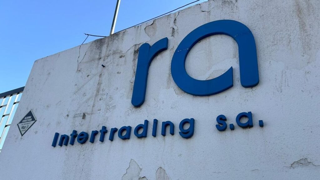Incertidumbre en RA Intertrading: acordó suspensiones y pagará el 70% de los salarios