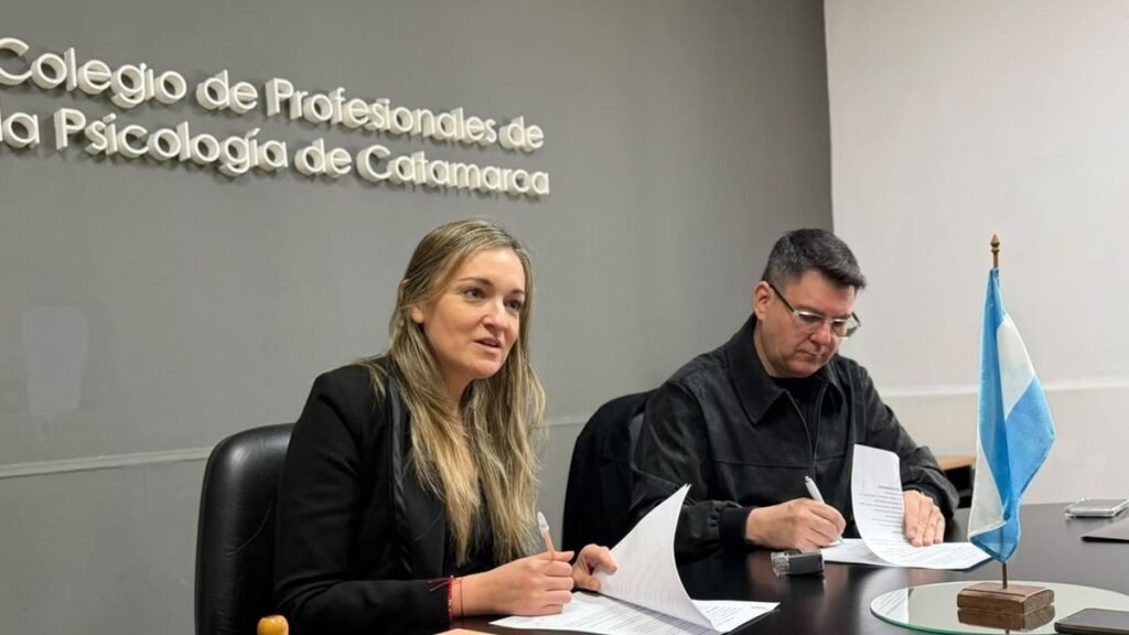 Nuevo acuerdo entre la Comisión Evaluadora y el Colegio de Profesionales de la Psicología