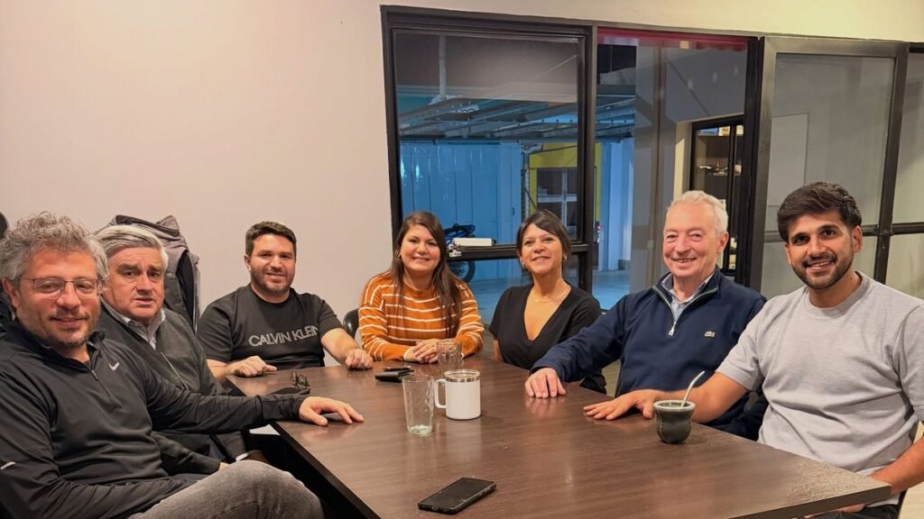 Acercamiento entre Generar y Primero Catamarca