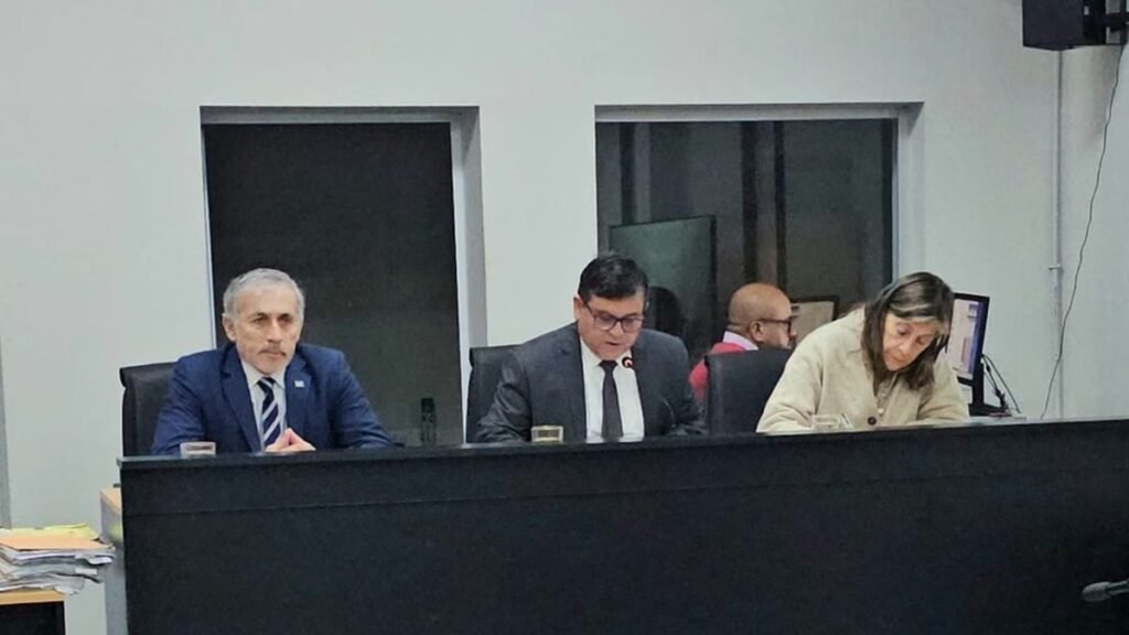 Juicio al ginecólogo: Fiscalía pidió 11 años y el Tribunal emitirá hoy su veredicto Juicio al ginecólogo: Fiscalía pidió 11 años y el Tribunal emitirá hoy su veredicto