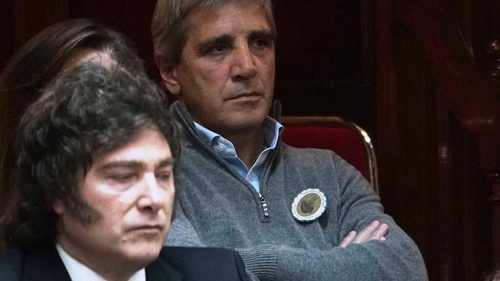 El superávit de Toto Caputo es un dibujo
