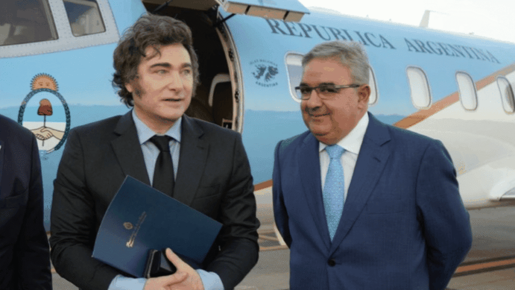 Milei llegará a Catamarca a fines de octubre para inspeccionar desarrollos del RIGI Milei llegará a Catamarca a fines de octubre para inspeccionar desarrollos del RIGI