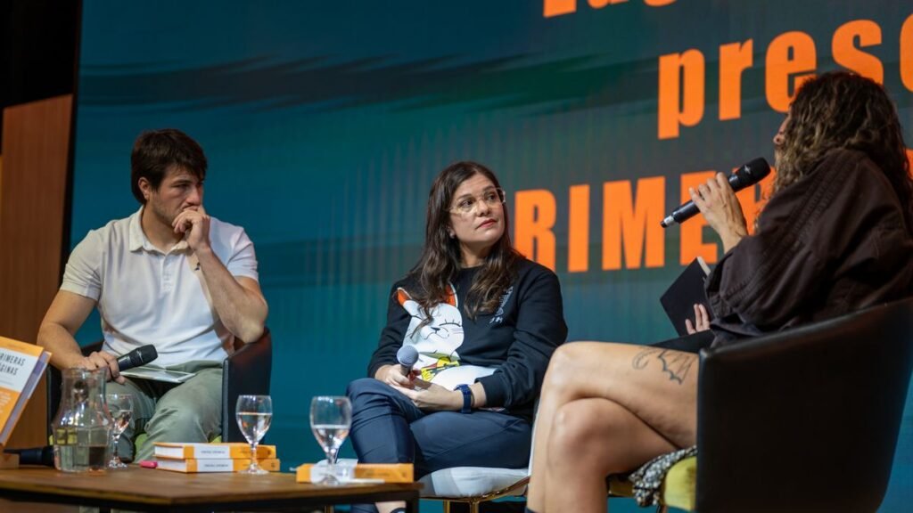 Eugenia Zicavo presentó Primeras páginas, una invitación a descubrir nuevos universos literarios Eugenia Zicavo presentó Primeras páginas, una invitación a descubrir nuevos universos literarios