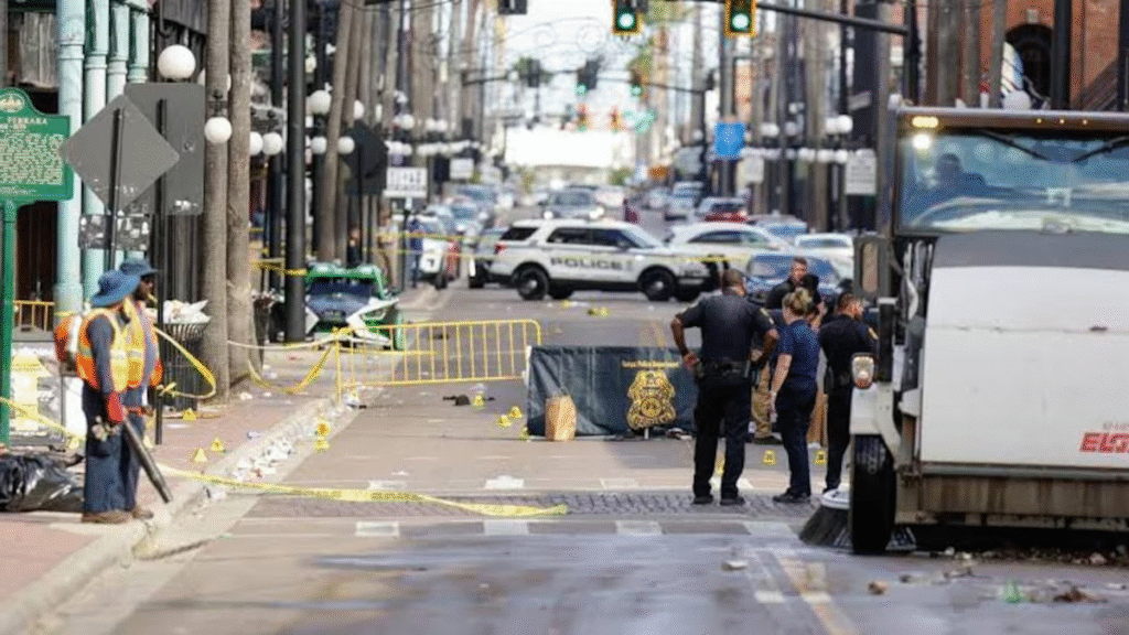 Dos muertos tras un tiroteo en un centro comercial de Los Ángeles