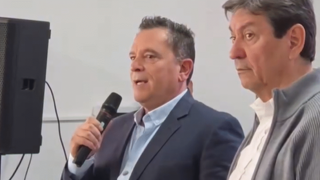 Sáenz destacó que el Centro Comercial de Valle Chico busca impulsar al comercio local