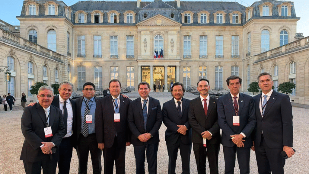 Raúl Jalil formó parte del encuentro entre Milei y Macron en el Palacio del Elíseo